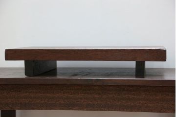 アンティーク雑貨　アンティーク 古い木のシンプルな飾り棚(花台)