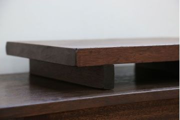 アンティーク雑貨　アンティーク 古い木のシンプルな飾り棚(花台)