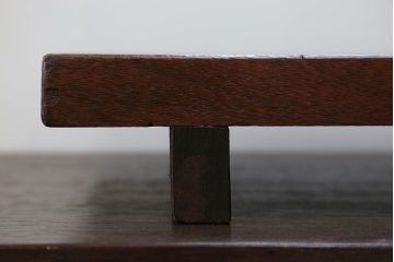 アンティーク雑貨　アンティーク 古い木のシンプルな飾り棚(花台)