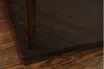 ヴィンテージ家具　1970年頃　ビンテージ品　高級栗材を使用した上質なコーナーラック(飾り棚)
