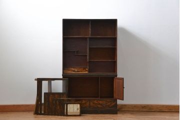 レトロ家具　昭和レトロ 小振りな黒柿杢目茶箪笥(収納棚)
