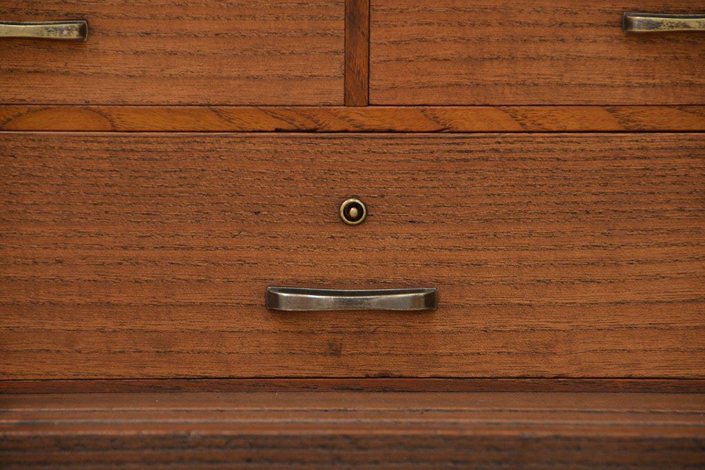 アンティーク家具　アンティーク 結霜ガラス入りの鉄脚ローボード(収納棚)