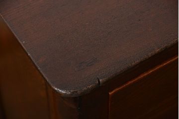 アンティーク家具　アンティーク 杢目の素晴らしい総欅材の脚付きカウンターテーブル(机、作業台)