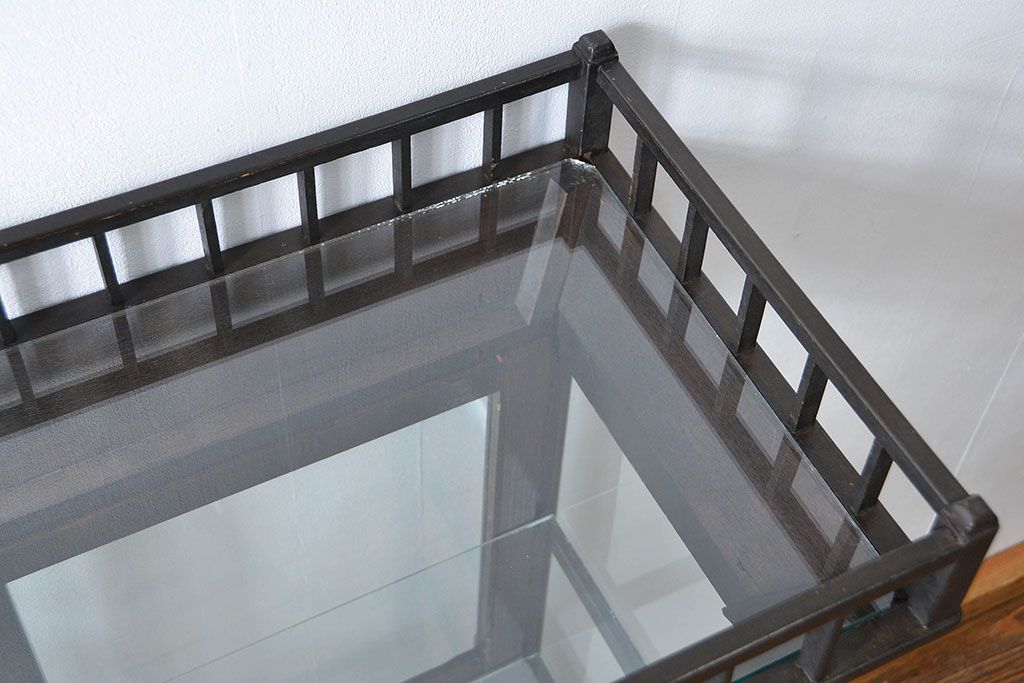 アンティーク家具　大正ロマン 高級品 天枠付き古いタバコ屋のガラスケース(ショーケース)