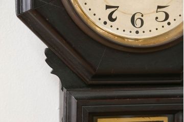 アンティーク雑貨　アンティーク 古い八角柱時計(ボンボン時計)