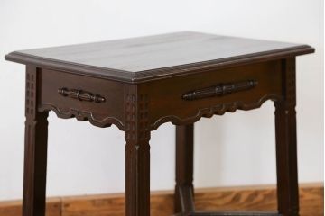 アンティーク家具　アンティーク 大正ロマン 上質なサイドテーブル