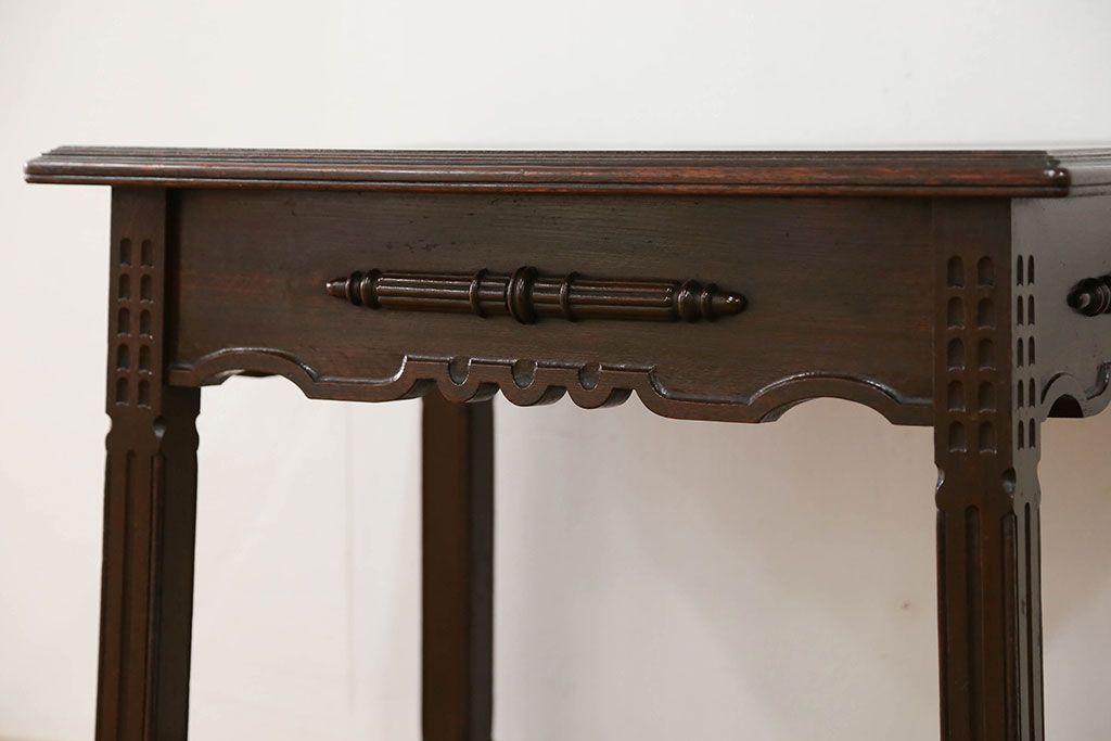 アンティーク家具　アンティーク 大正ロマン 上質なサイドテーブル