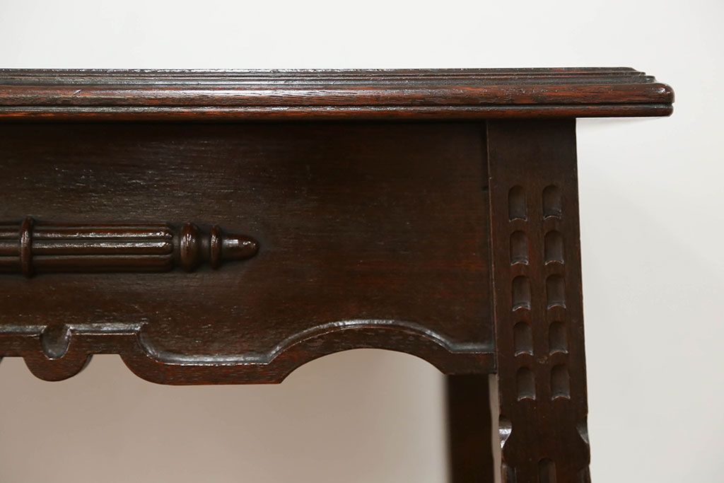 アンティーク家具　アンティーク 大正ロマン 上質なサイドテーブル