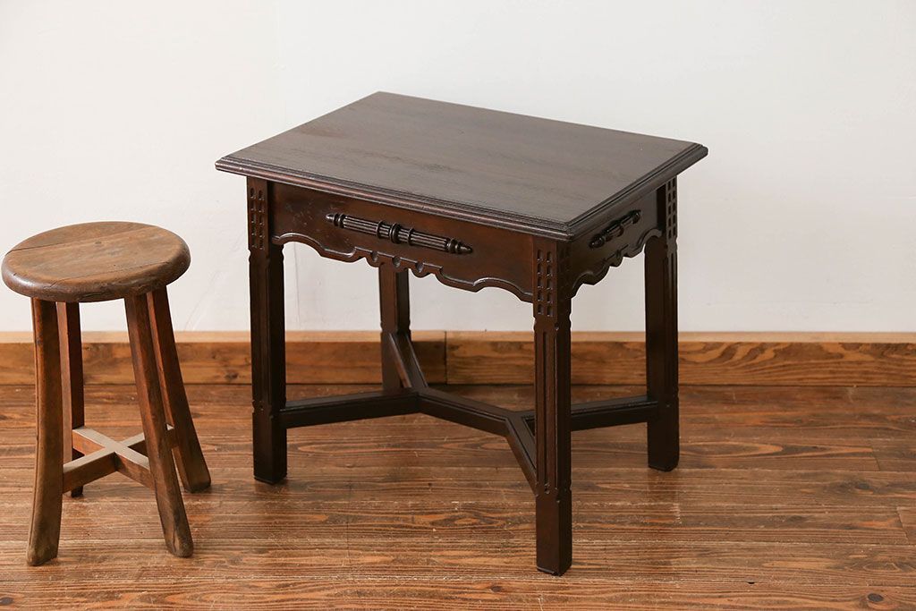 アンティーク家具　アンティーク 大正ロマン 上質なサイドテーブル