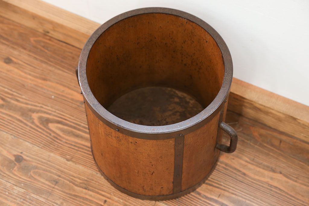 アンティーク雑貨　アンティーク 古い木の一斗升(一斗マス)