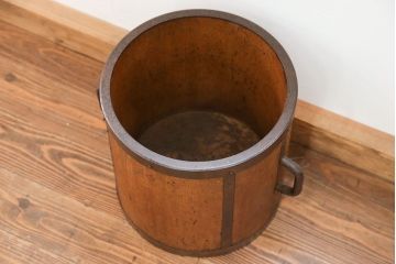 アンティーク雑貨　アンティーク 古い木の一斗升(一斗マス)