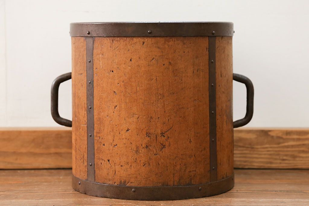 アンティーク雑貨　アンティーク 古い木の一斗升(一斗マス)