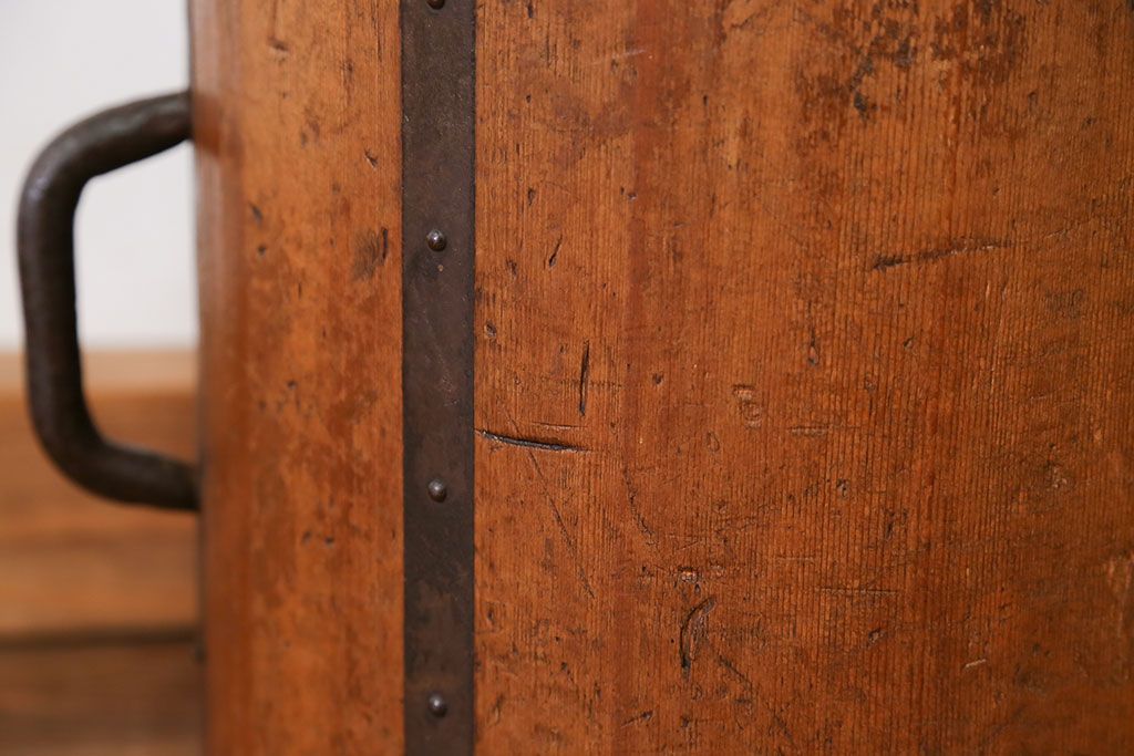 アンティーク雑貨　アンティーク 古い木の一斗升(一斗マス)