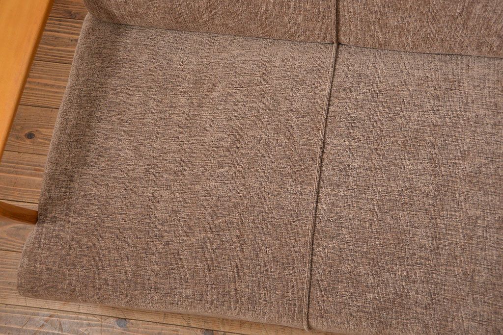 レトロ家具　アンティーク 1960〜70年代 レトロな3Pソファ(3人掛けソファ・トリプルソファ)