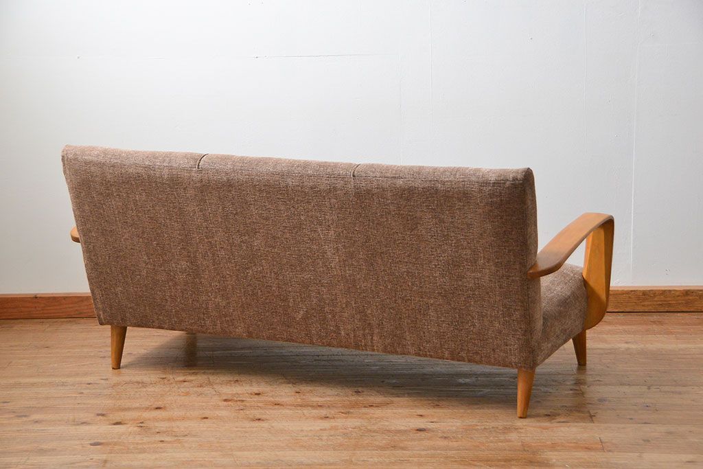 レトロ家具　アンティーク 1960〜70年代 レトロな3Pソファ(3人掛けソファ・トリプルソファ)