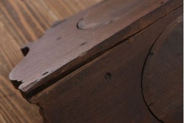 アンティーク雑貨　イギリスヴィンテージ マホガニー材 飾り棚付きの高級コーナーウォールミラー(鏡、ビンテージ)