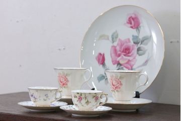 アンティーク雑貨　ノリタケ・大皿、カップ&ソーサー(ノリタケ(Noritake)2客、ホヤ(HOYA)2客)計5点セット