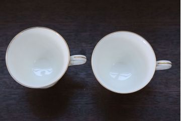 アンティーク雑貨　ノリタケ・大皿、カップ&ソーサー(ノリタケ(Noritake)2客、ホヤ(HOYA)2客)計5点セット