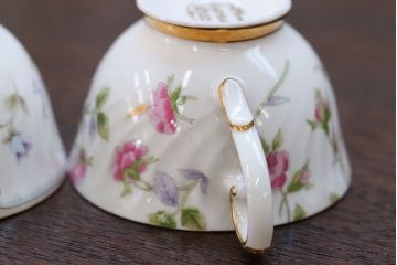 アンティーク雑貨　ノリタケ・大皿、カップ&ソーサー(ノリタケ(Noritake)2客、ホヤ(HOYA)2客)計5点セット