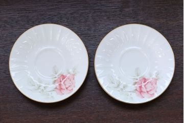 アンティーク雑貨　ノリタケ・大皿、カップ&ソーサー(ノリタケ(Noritake)2客、ホヤ(HOYA)2客)計5点セット