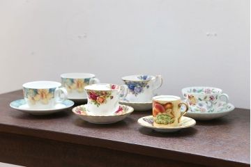 アンティーク雑貨　ドルトン、ミントン、アルバート、エインズレイなどカップ&ソーサー 6客セット