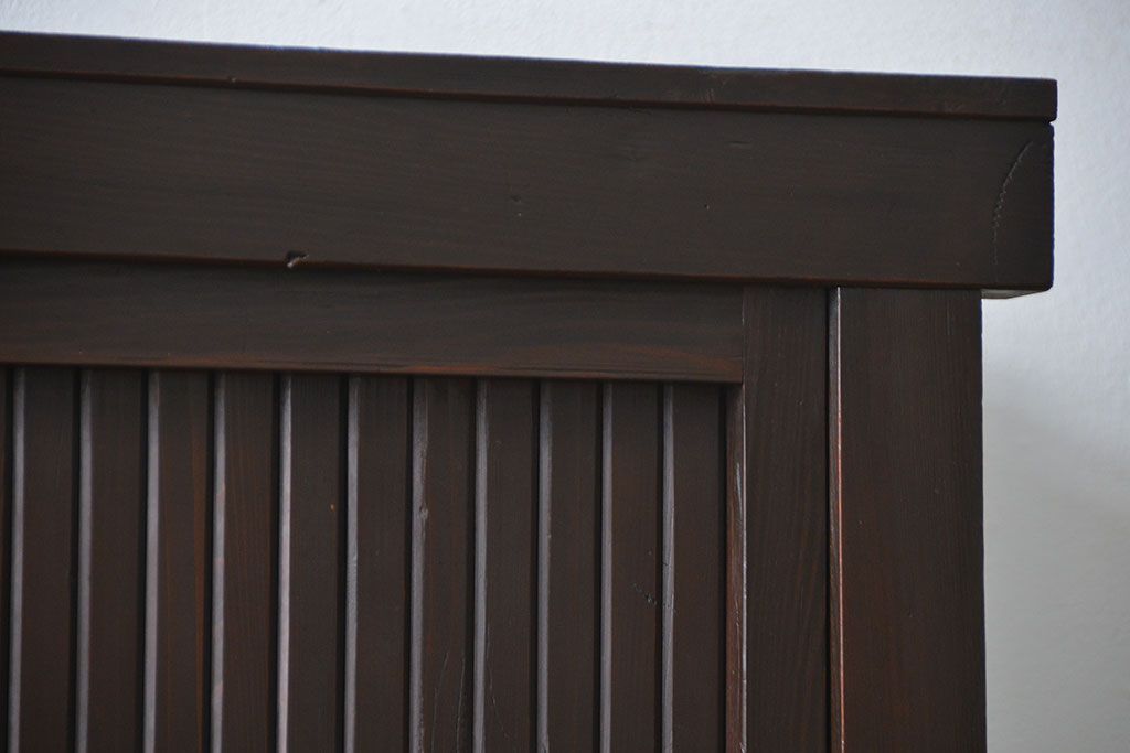 アンティーク家具　古民具・骨董 シンプルでモダンな三尺水屋箪笥(食器棚、収納棚)