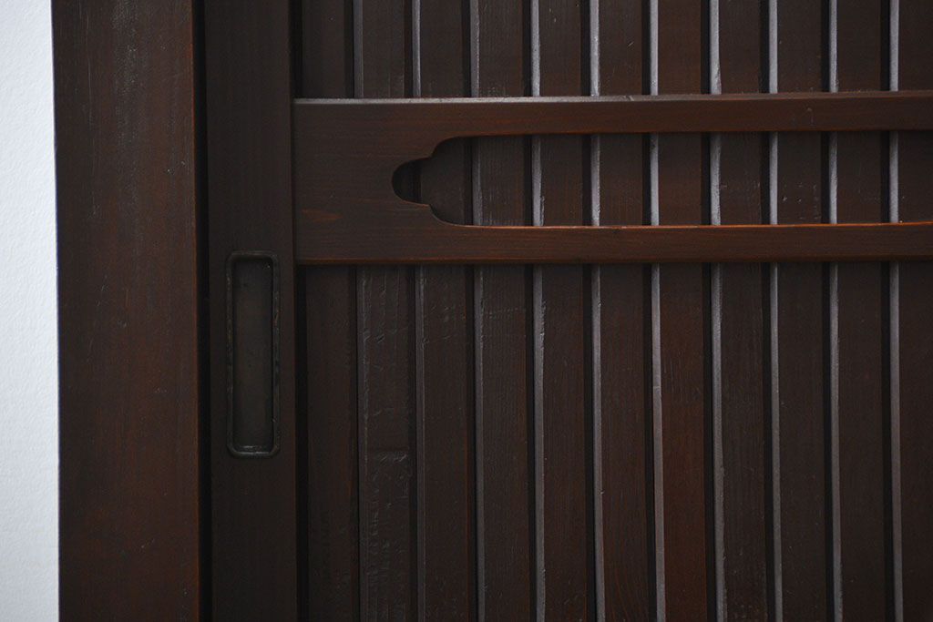 アンティーク家具　古民具・骨董 シンプルでモダンな三尺水屋箪笥(食器棚、収納棚)