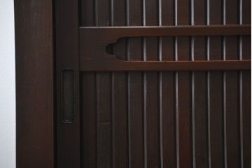 アンティーク家具　古民具・骨董 シンプルでモダンな三尺水屋箪笥(食器棚、収納棚)