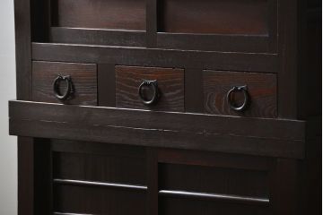 アンティーク家具　古民具・骨董 シンプルでモダンな三尺水屋箪笥(食器棚、収納棚)