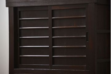 アンティーク家具　古民具・骨董 シンプルでモダンな三尺水屋箪笥(食器棚、収納棚)