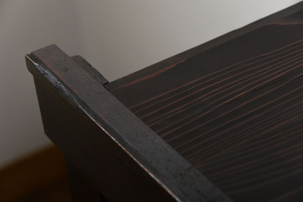 アンティーク家具　古民具・骨董 シンプルでモダンな三尺水屋箪笥(食器棚、収納棚)