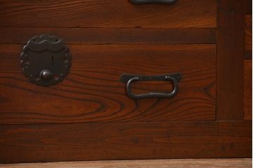 アンティーク家具　古民具・骨董 重厚な六尺収納箪笥サイドボード(帳場箪笥、水屋箪笥)