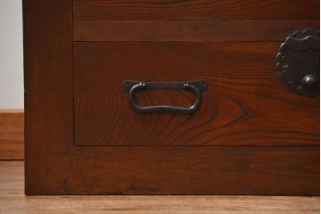 アンティーク家具　古民具・骨董 重厚な六尺収納箪笥サイドボード(帳場箪笥、水屋箪笥)