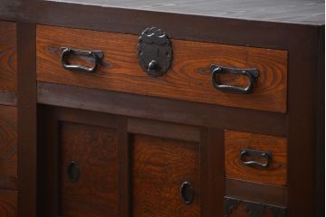 アンティーク家具　古民具・骨董 重厚な六尺収納箪笥サイドボード(帳場箪笥、水屋箪笥)