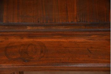 アンティーク家具　アンティーク 前面欅材 4枚引き戸の上質な収納棚(ガラスケース、飾り棚)