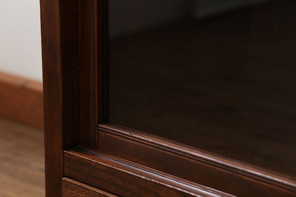 アンティーク家具　アンティーク 古い木の引き出し付き収納棚(食器棚)