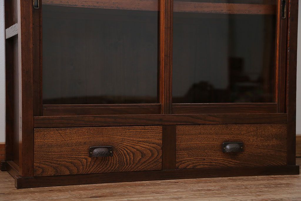 アンティーク家具　アンティーク 古い木の引き出し付き収納棚(食器棚)