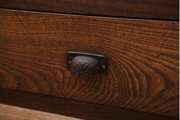 アンティーク家具　アンティーク 古い木の引き出し付き収納棚(食器棚)