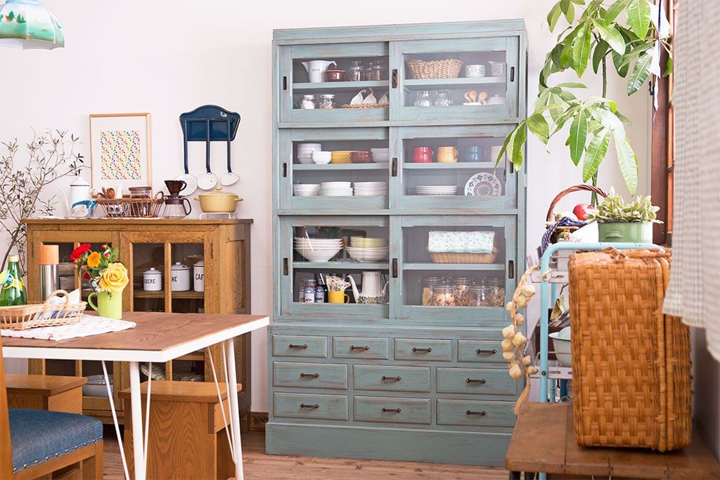 アンティーク家具　アンティークペイント 引き出し10杯 2段重ね食器棚(収納棚)