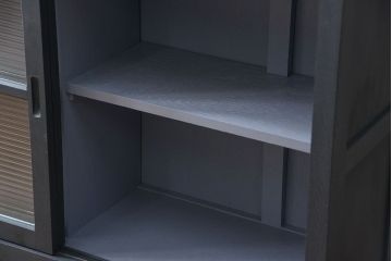 アンティーク家具　アンティーク モールガラスの背の高いペイント2段重ね収納棚(食器棚、飾り棚)