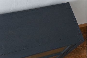 アンティーク家具　アンティーク モールガラスの背の高いペイント2段重ね収納棚(食器棚、飾り棚)