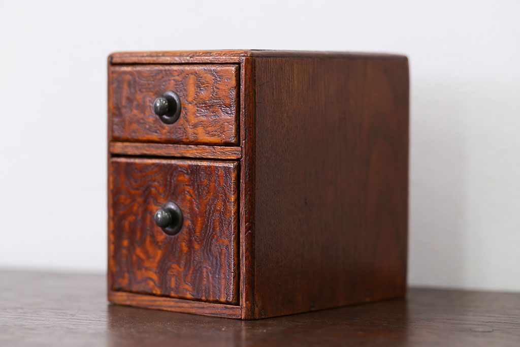 アンティーク家具　古民具・骨董 古いタモ材のとても小さな引き出し箱(小引き出し)