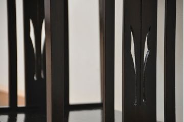 アンティーク家具　大正ロマン 象嵌入り!上品なサイドテーブル(机)