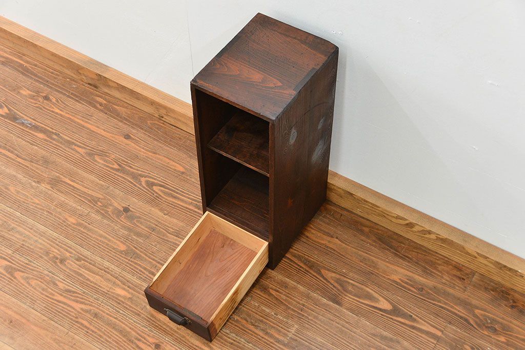 アンティーク家具　古民具・骨董 古い木の引き出し付き書棚(2)(本棚)