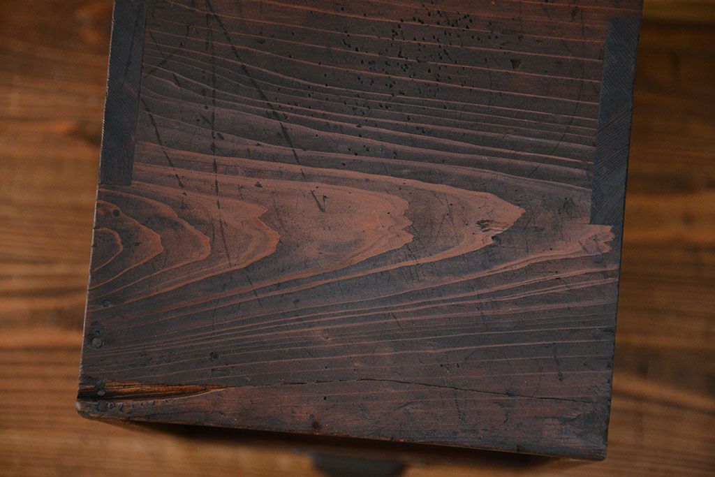 アンティーク家具　古民具・骨董 古い木の引き出し付き書棚(2)(本棚)