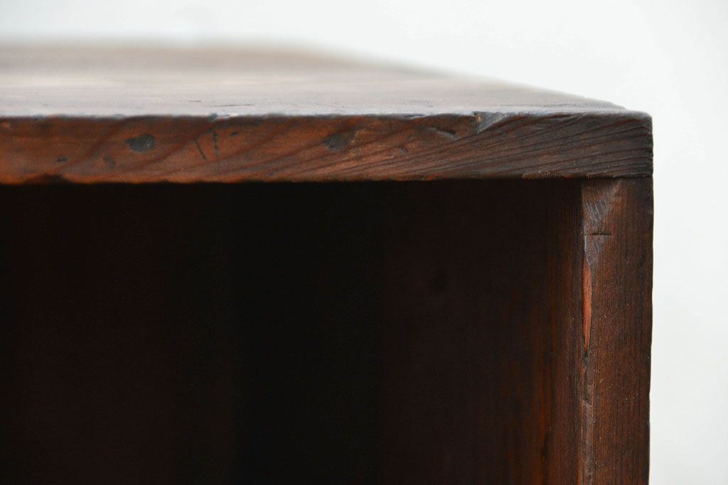 アンティーク家具　古民具・骨董 古い木の引き出し付き書棚(2)(本棚)