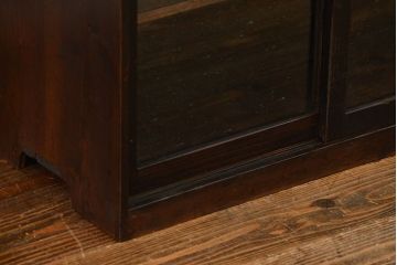 アンティーク家具　アンティーク 気泡ガラス入りの小さな収納棚