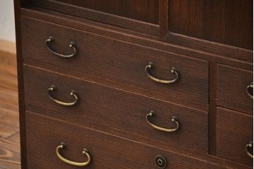 アンティーク家具　アンティーク 古い桐材の上品な小箪笥(小引き出し)