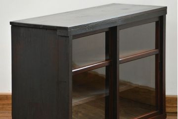 アンティーク家具　アンティーク 古い木の小さな収納棚(飾り棚)