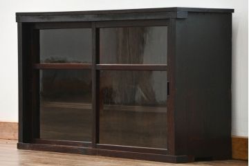 アンティーク家具　アンティーク 古い木の小さな収納棚(飾り棚)